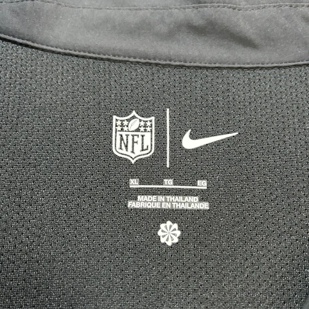 Carolina Panthers Nike Pullover 1/4 Zip Mens XL Black Sporty Athleisure